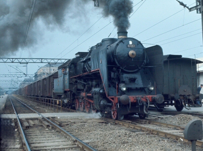 {short description of image}